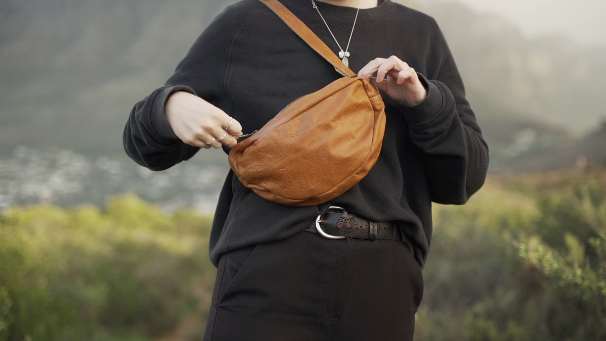 Bauchtasche (Moon Bag)